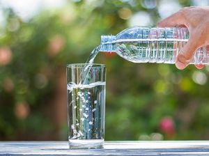 PDUI Sarankan Konsumsi Air Mineral Saat Berbuka daripada Minuman Manis