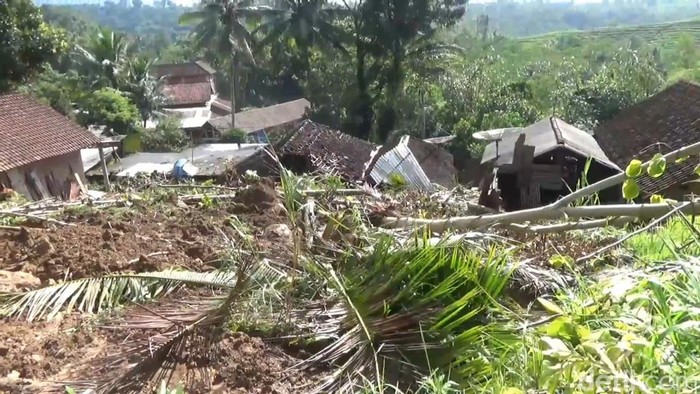 Longsor Tulungagung