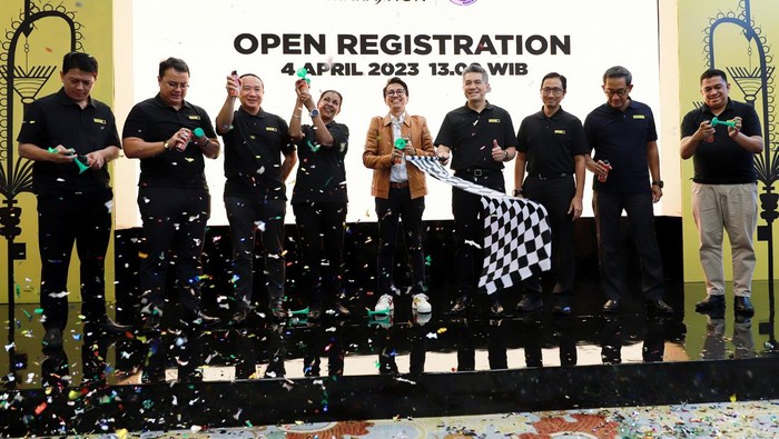 MayBank Marathon 2023 Siap Digelar Ajang tahunan World Athleticsβ Elite Label Road Race Maybank Marathon 2023 siap digelar di Bali Safari & Marine Park Gianyar pada 27 Agustus 2023 mendatang.