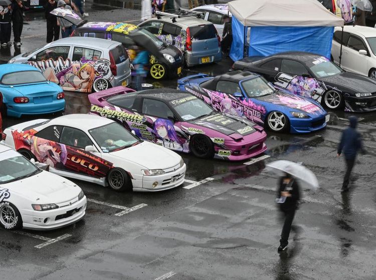 Melihat Pameran Mobil Bertema Anime di Jepang