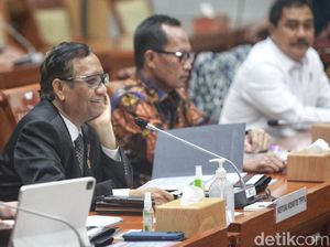 Mahfud Tak Akan Cabut Pernyataan DPR Markus: Bukan DPR yang Sekarang