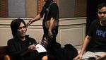 Keseruan Once Mekel saat Makan-makan Bareng Teman SMA