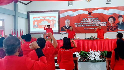 PDIP NTB gelar Rakor penjaringan dan penyaringan bakal calon legislatif DPRD Provinsi dan Kabupaten kota di Kota Mataram, Selasa malam (28/3/2023). Foto: istimewa.