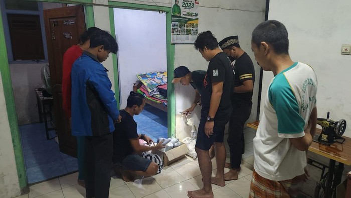 Pengedar obat mercon di Kediri diamankan
