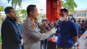 Pengakuan Pelaku: Putrinya Dulu Saya Bacok, Eks Ketua KY Datang Melawan