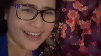 Libra ini kenapa sih selalu deh begini kalau ketemu, terang Prilly Latuconsina katanya lagi dalam Instagram Stories miliknya. Foto: instagram