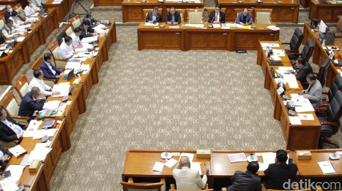 Raker dengan Komisi III DPR, Kemkumhan Bahas soal Target dan Kinerja 2023 Kemenkumham bersama Komisi III DPR menggelar raker di Kompleks Parlemen, Senayan, Rabu (29/3/2023).