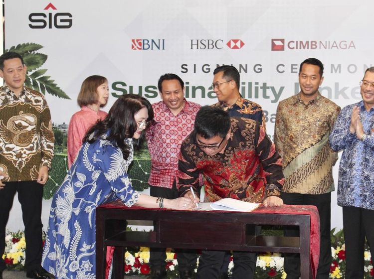 Semen Baturaja Raih Kredit Sindikasi Berkelanjutan Rp 901,4 M