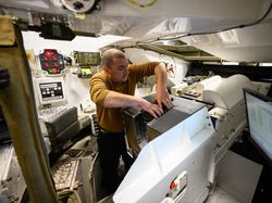 Senjata Baru Ukraina: Tank Inggris yang Tak Pernah Dihancurkan Musuh