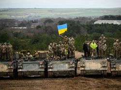 Senjata Baru Ukraina: Tank Inggris yang Tak Pernah Dihancurkan Musuh