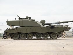 Senjata Baru Ukraina: Tank Inggris yang Tak Pernah Dihancurkan Musuh