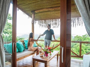 Ini Hotel 18+, Menginap Gratis Kalau Tamunya Berhasil Hamil