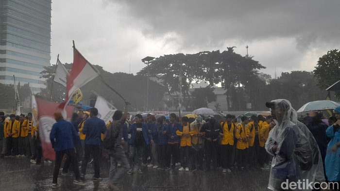 Demo Mahasiswa