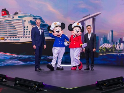 Hore! Kapal Pesiar Disney Pertama di ASEAN Merapat ke Singapura