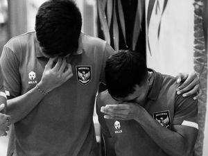 Pita Hitam Tanda Sedih Timnas U-20 Batal Berlaga di Piala Dunia