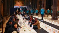 Katedral Manchester menggelar acara buka puasa bersama untuk umat Islam yang ada di Manchester, Inggris.