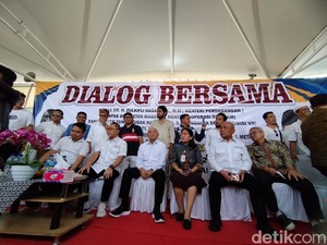 Mendag ke Pedagang Thrifting Pasar Senen: Silakan Jual sampai Stok Habis