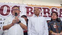 Menteri Jokowi Disoraki Pedagang Pasar Senen Saat Bicara Produk Lokal