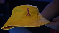 Terkait nasib merchandise tersebut, perusahaan mengatakan tengah berkoordinasi dengan Persatuan Sepakbola Seluruh Indonesia (PSSI).