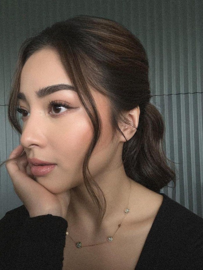Kebersamaan Nikita Willy dan adiknya.