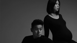 7 Pemotetan Kehamilan Greysia Polii yang Konsepnya Serba Simple