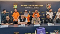 Bisa-bisanya Mafia Umrah Pakai Foto Tokoh Agama Padahal Korban Juga