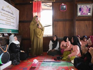 Relawan Ganjar Adakan Tausiah Ramadan Bareng Emak-emak di Sumsel
