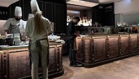 Restoran bernama Le Du di Bangkok, Thailand menghadirkan makanan khas Thailand dengan gaya yang unik Sentuhan fusion dengan gaya Perancis membuatnya menjadi restoran terbaik. Foto: Istimewa