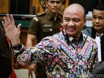 Teddy Minahasa Dituntut Mati: Tak Ada Hal Meringankan, Hotman Naik Tensi