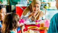 3 Manfaat Sunnah Nabi Mengunyah Makanan sebanyak 32 Kali
