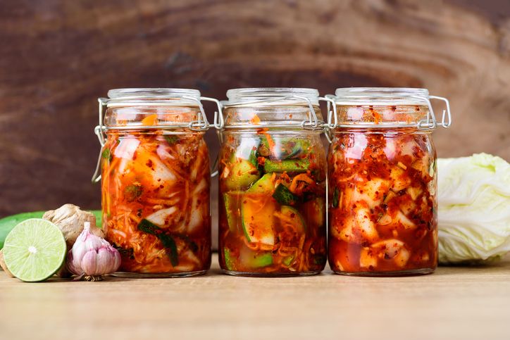 5 Tanda Tubuh Alergi  Makanan Fermentasi, Kamu Perlu Tahu!