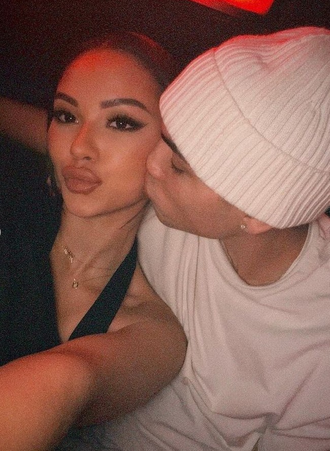 Alyssa Daguise sebelumnya berpacaran dengan Al Ghazali selama enam tahun. Pada September 2022, Alyssa dan Al Ghazali putus. Setelah beberapa bulan menjomblo, Alyssa kini mulai menunjukkan kedekatannya dengan pria lain. Foto: Instagram