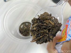 7 Rekomendasi Teh Lokal yang Cocok Untuk oleh-oleh Calon Mertua