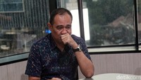  Justru saya ini di kantor mendedikasikan diri, kerja di kantor dengan baik. Jadi mentor anak-anak kantor dengan baik. Saya juga sudah jarang berhubungan dengan wajib pajak. Tapi justru dituduh jadi penerima gratifikasi, kata Rafael kepada detikcom di Gedung Tata Puri, Dukuh Atas, Jakarta Pusat, Kamis (30/3/2023).