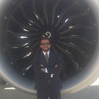 Setelah berhenti jadi pemain bola, Costinha sempat berganti-ganti pekerjaan. Ia pernah bekerja di perusahaan asuransi dan mencoba bidang real estate. Costinha cukup menyukai pekerjaan tersebut karena bisa bertemu banyak orang. Tapi setelah menjalaninya beberapa waktu, ternyata Costinha tetap merindukan dunia aviasi dan kebetulan dipanggil kembali oleh maskapai lamanya.Foto: Dok. Facebook Costinha