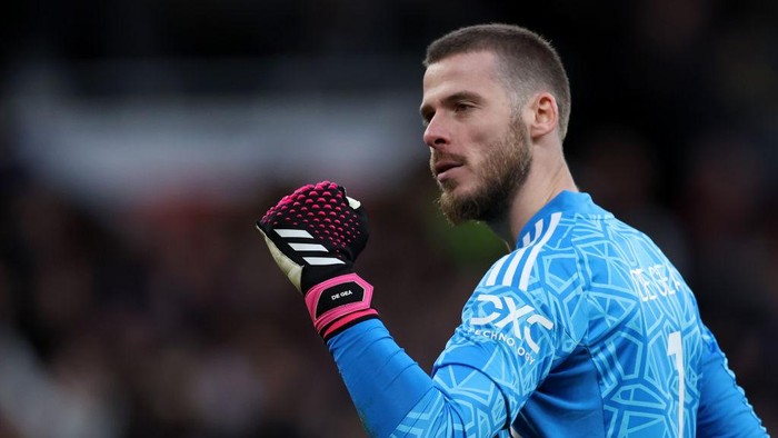 MANCHESTER, ENGLAND - MARCH 19: David De Gea of Manchester United celebrates after Marcel Sabitzer of Manchester United scores the teams second goal during the Emirates FA Cup Quarter Final match between Manchester United and Fulham at Old Trafford on March 19, 2023 in Manchester, England. (Photo by Clive Brunskill/Getty Images)