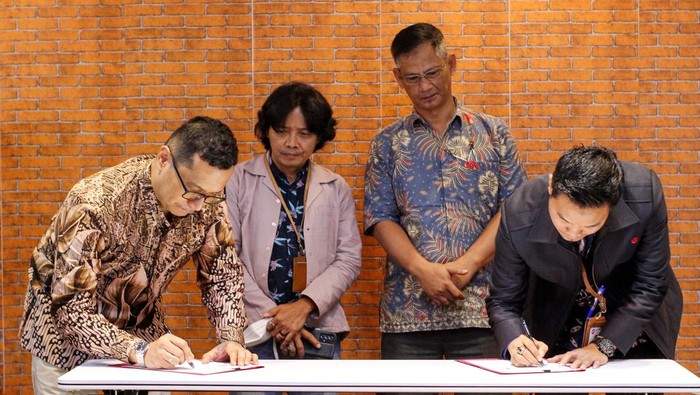 Dorong Industri Pertanian Berkelanjutan Ewindo bersama dengan BRIN dan Universitas Gajah Mada (UGM) sepakat untuk mendorong Pertanian Berkelanjutan salah satunya dengan Bank Genetik Sayuran pertama di Indonesia. Seperti apa?
