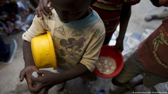 Guinea-Bissau Larang Siswa Pesantren Mengemis Guinea-Bissau Larang Siswa Pesantren Mengemis