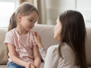 Fatherless Bikin Anak Mudah Jadi Korban Child Grooming, Ini Penjelasan Psikolog