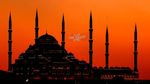 Indahnya Masjid di Turki Saat Terbalut Senja