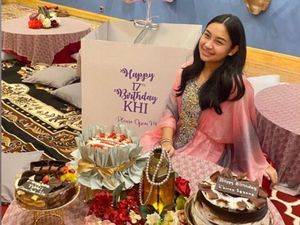6 Momen Perayaan Sweet Seventeen Putri Mayangsari, Sederhana dan Khidmat