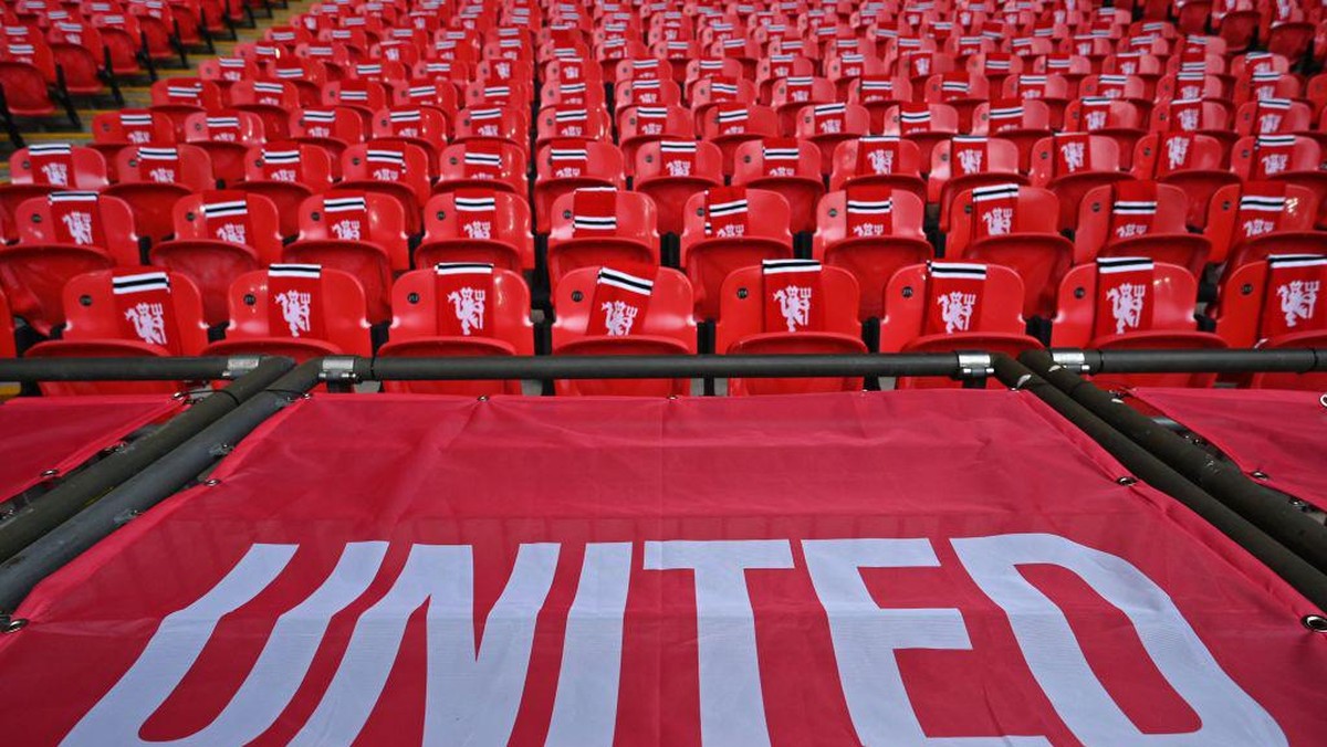 Manchester United untung 6,3 juta paun di akhir 2022 (AFP via Getty Images/GLYN KIRK)