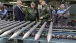 Melihat Pabrik Roket dan Peluru Artileri Rusia
