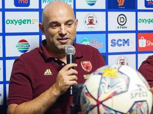 Bernardo Tavares Cerita Tantangan Bawa PSM Juara Meski Tak Punya Stadion
