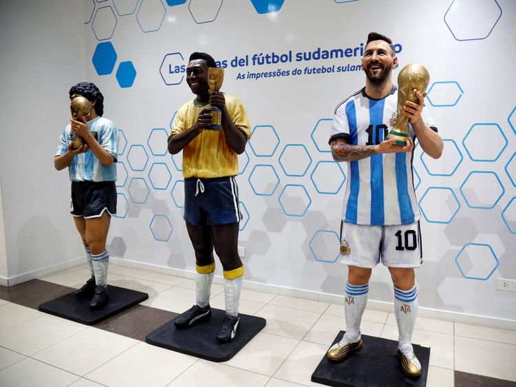 Penampakan Patung Lilin Messi, Sejajar dengan Maradona dan Pele