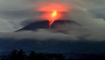 Potret Gunung Merapi yang Kembali Muntahkan Awan Panas