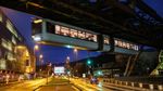 Potret Kereta Api Gantung yang Jadi Transportasi Unik di Jerman