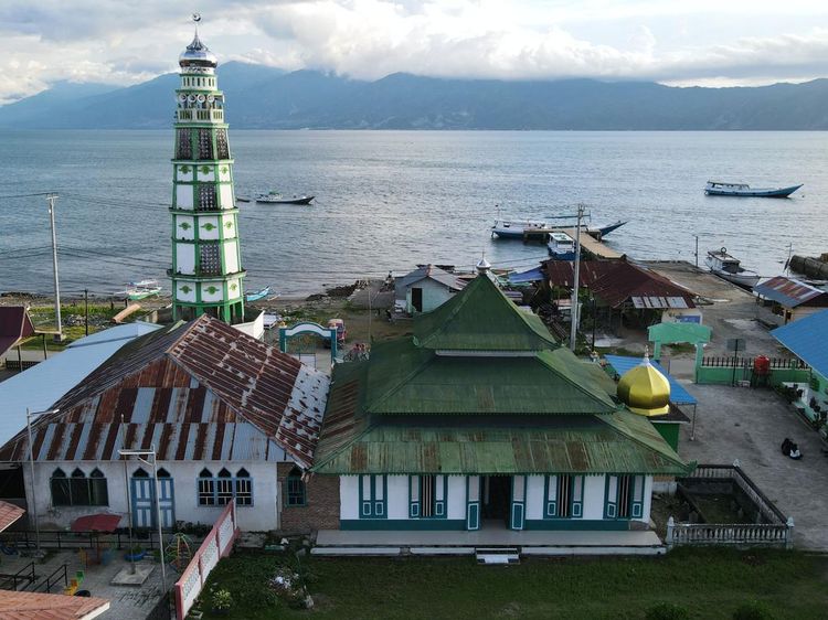 Potret Masjid Tua di Donggala, Tetap Kokoh Meski Sempat Diterjang Tsunami