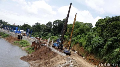Proyek Pengolahan Sampah Ciliwung Terus Dikebut