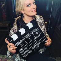 Stormy Daniels yang memiliki nama asli Stephanie Clifford dikenal sebagai artis film panas asal Louisiana, AS. Wanita 44 tahun tersebut aktif dalam industri porno selama 20 tahun terakhir baik sebagai aktris maupun sutradara. Foto: Instagram @stormydaniels